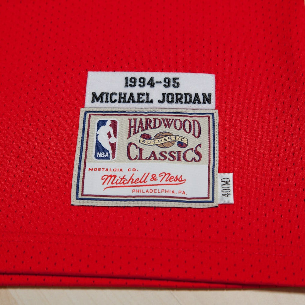 NBA Chicago Bulls Michael Jordan 1994-95 Road 45 Authentic Jersey sale - Red sale - Mens