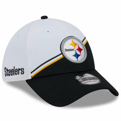 Pittsburgh Steelers New Era 2023 Sideline 39THIRTY Flex Hat White/Black