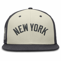 New York Yankees Nike Dri-FIT True Fitted Hat - Cream Hats