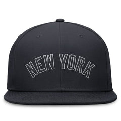 New York Yankees Nike Performance Fitted Hat - Navy Hats