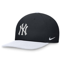 New York Yankees Nike Two-Tone Snapback Hat - Navy/White Hats