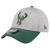 Milwaukee Bucks Active Digi-Tech Two-Tone 9FORTY Adjustable Hat Heather Gray/Hunter Green