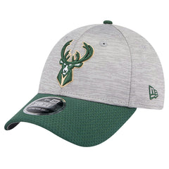 Milwaukee Bucks Active Digi-Tech Two-Tone 9FORTY Adjustable Hat Heather Gray/Hunter Green