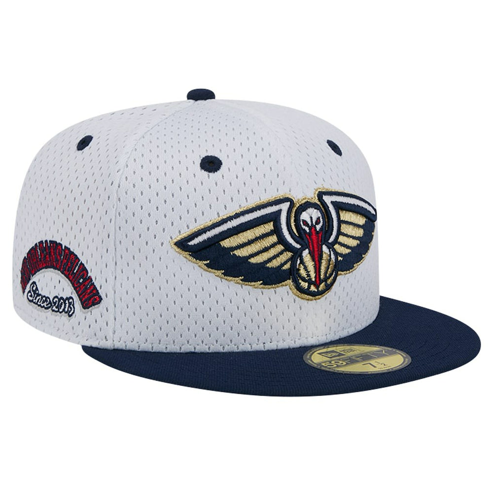 New Orleans Pelicans Throwback 2Tone 59FIFTY Fitted Hat White/Navy