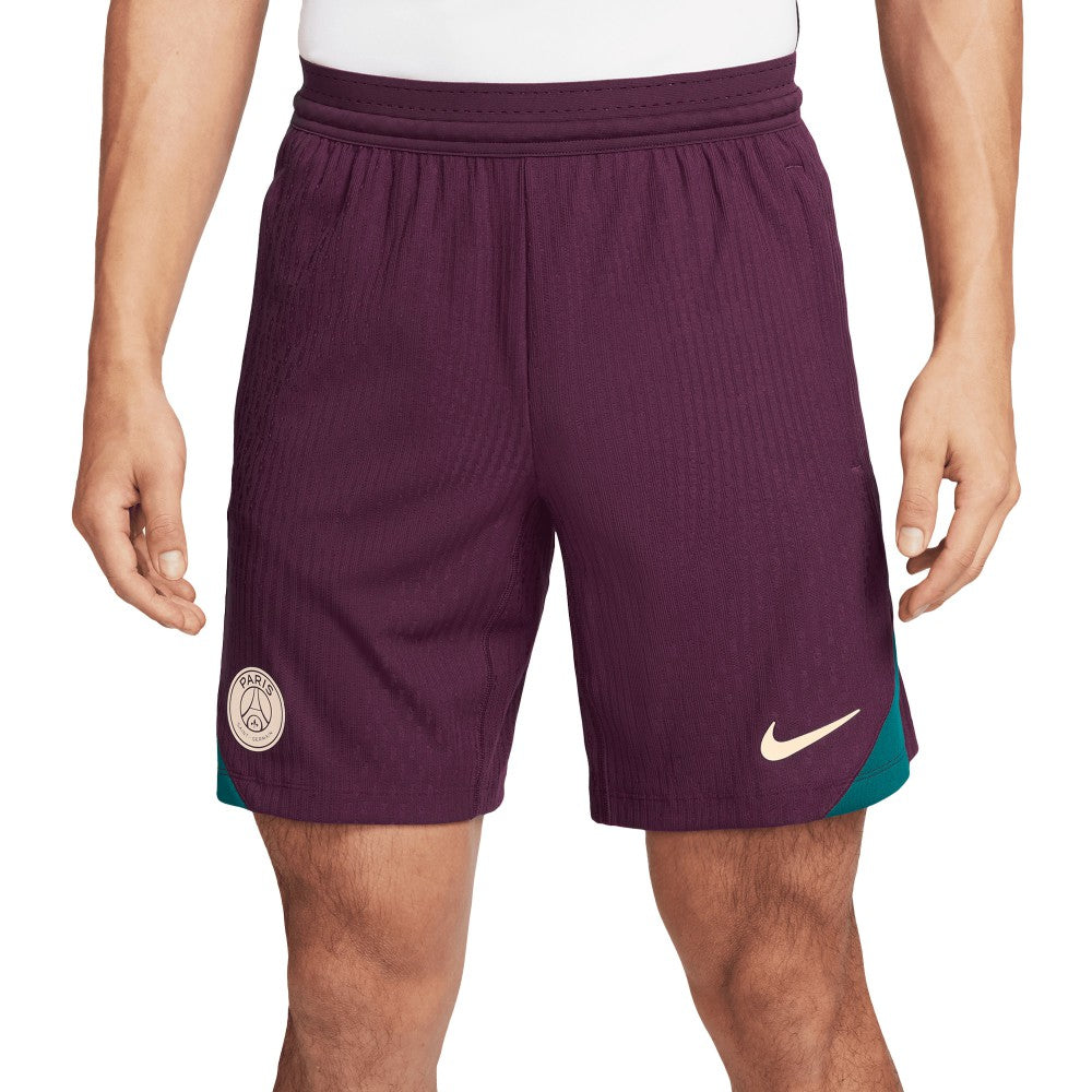 Paris Saint-Germain 2024/25 Advance Strike Shorts Burgundy