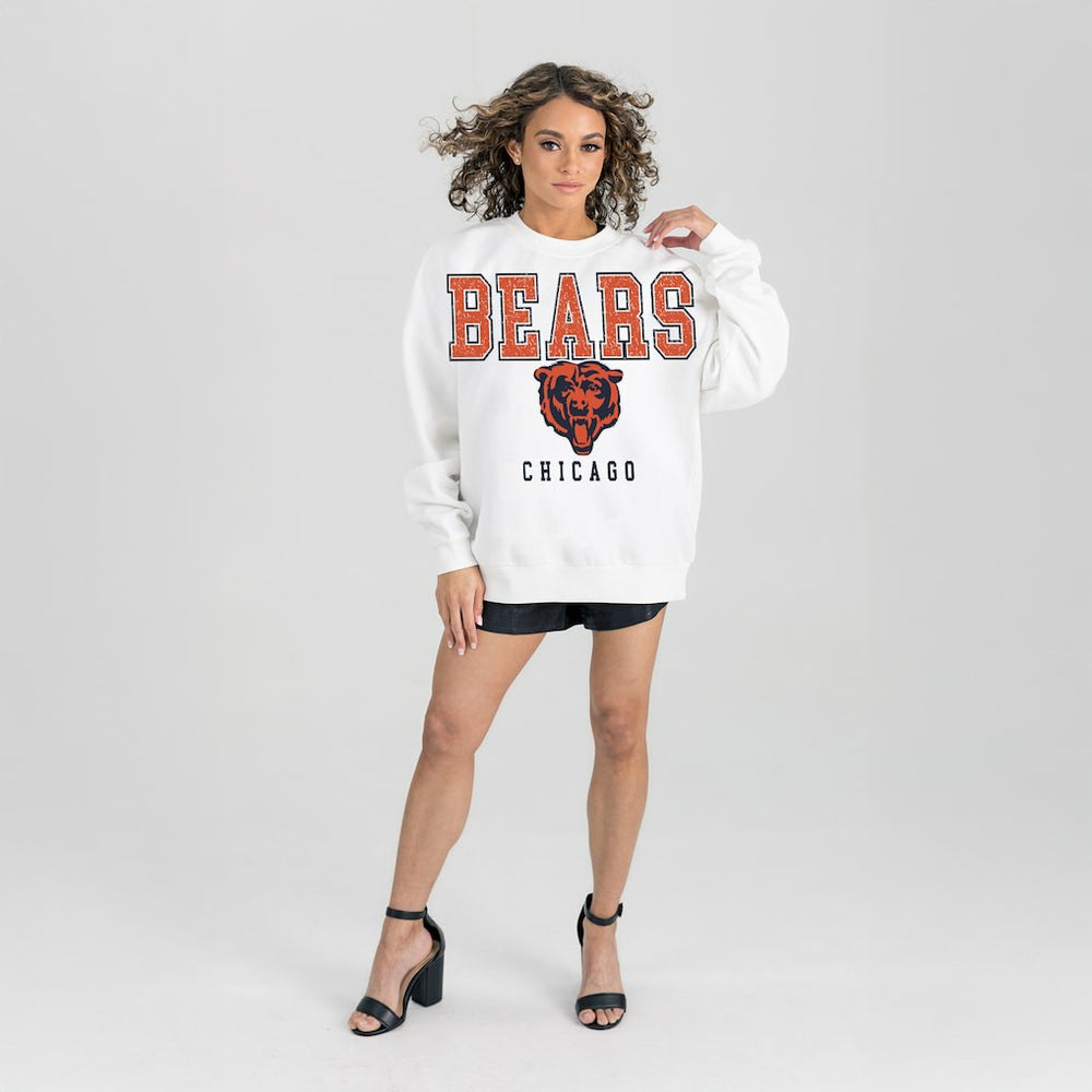 Chicago Bears Gameday Couture Women's Sunday Drives Oversized Crewneck Pullover Sweatshirt – White