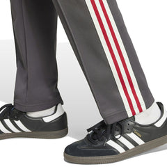 Manchester United Originals adicolor Track Pants Black