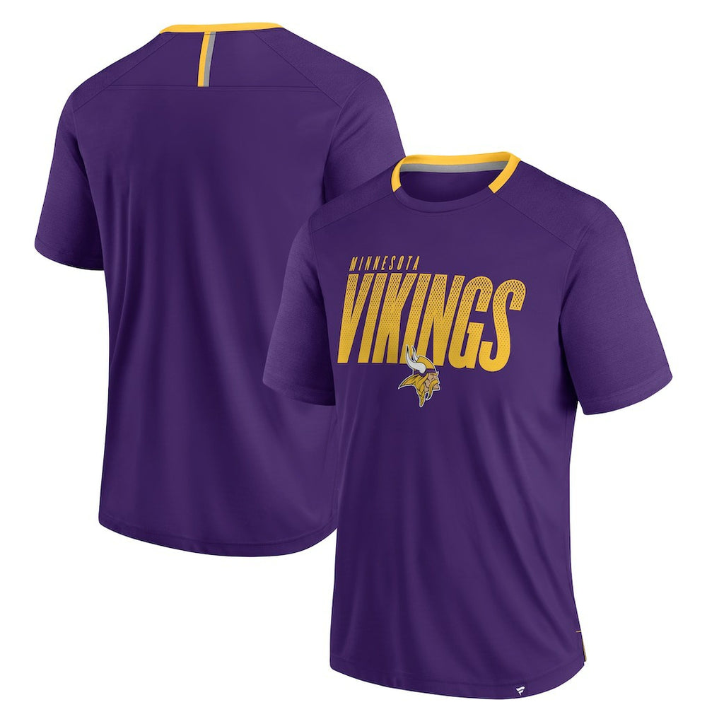 Minnesota Vikings Defender Fade Slant T-Shirt Purple