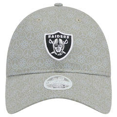 Las Vegas Raiders New Era Women's Smiley 9TWENTY Adjustable Hat Silver