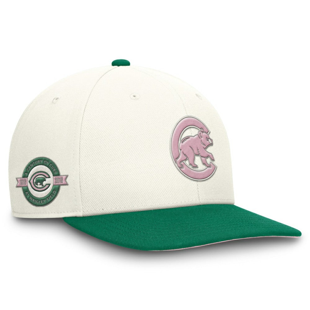 Chicago Cubs Nike Sail Pro Performance Snapback Hat - Cream/Green Hats