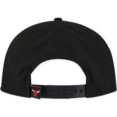 Chicago Bulls Oversized Puff Print Logo Golfer Snapback Hat Black