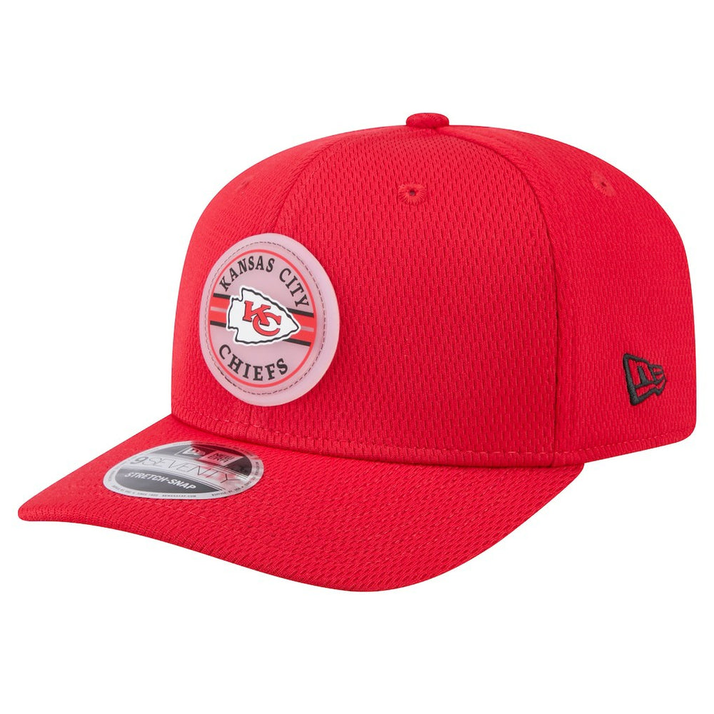 Kansas City Chiefs New Era Adventure Patched 9SEVENTY Stretch-Snap Adjustable Hat Red