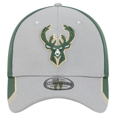 Milwaukee Bucks Active Trim 39THIRTY Flex Hat Gray/Hunter Green