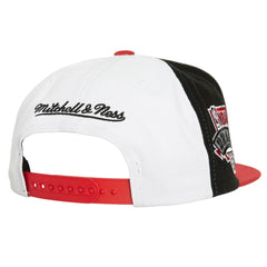 Chicago Bulls Core Snapback Hat White/Red