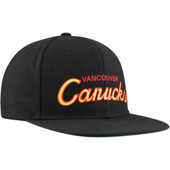 NHL Vancouver Canucks Mitchell & Ness Core Team Script 2.0 Snapback Hat - Black