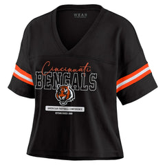 Cincinnati Bengals WEAR by Erin Andrews Women's Color Block Boxy Modest Crop V-Neck T-Shirt Black