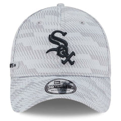 Chicago White Sox New Era 2025 MLB Clubhouse 39THIRTY Flex Hat - Gray Hats