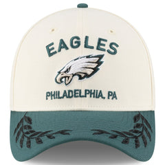 Philadelphia Eagles New Era 2025 NFL Draft 39THIRTY Flex Hat Cream/Midnight Green