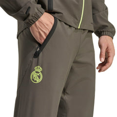 Real Madrid 2025/26 Tiro Vis Tech AEROREADY Travel Pants Olive