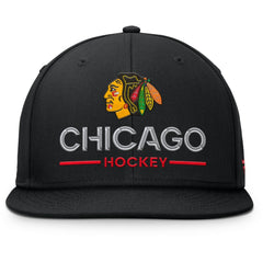 NHL Chicago Blackhawks Fanatics Authentic Pro Rink Lockup Snapback Hat - Black