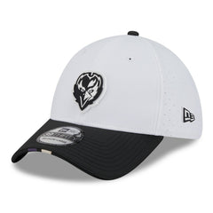 Baltimore Ravens New Era 2025 NFL Training Camp 39THIRTY Flex Hat White/Black