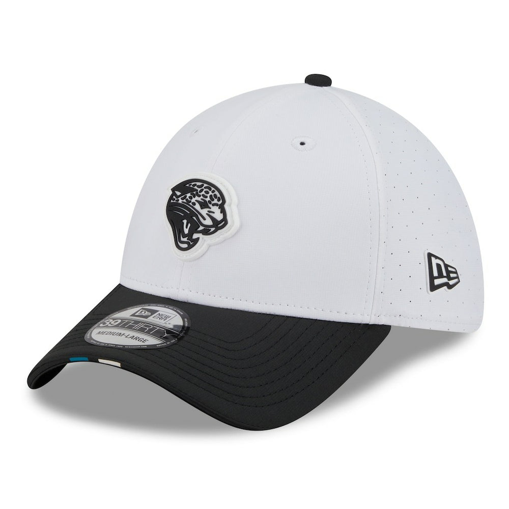 Jacksonville Jaguars New Era 2025 NFL Training Camp Throwback Logo 39THIRTY Flex Hat White/Black