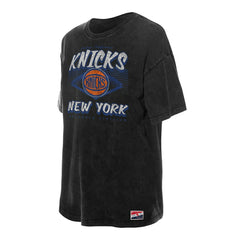 New York Knicks Women's Throwback Mineral Wash Oversized T-Shirt Black