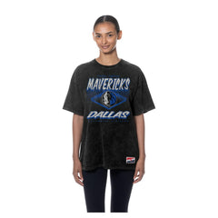Dallas Mavericks Women's Throwback Mineral Wash Oversized T-Shirt Black