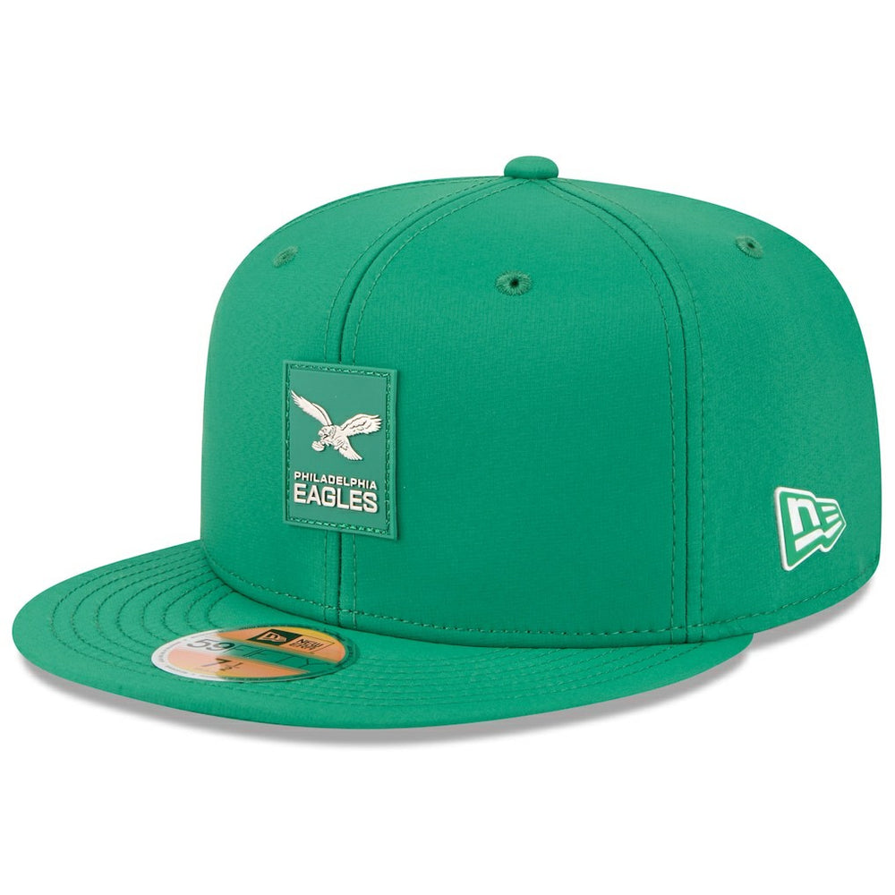 Philadelphia Eagles New Era 2025 Sideline Throwback 59FIFTY Fitted Hat Kelly Green
