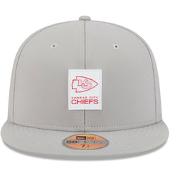 Kansas City Chiefs New Era 2025 Sideline 59FIFTY Fitted Hat Gray