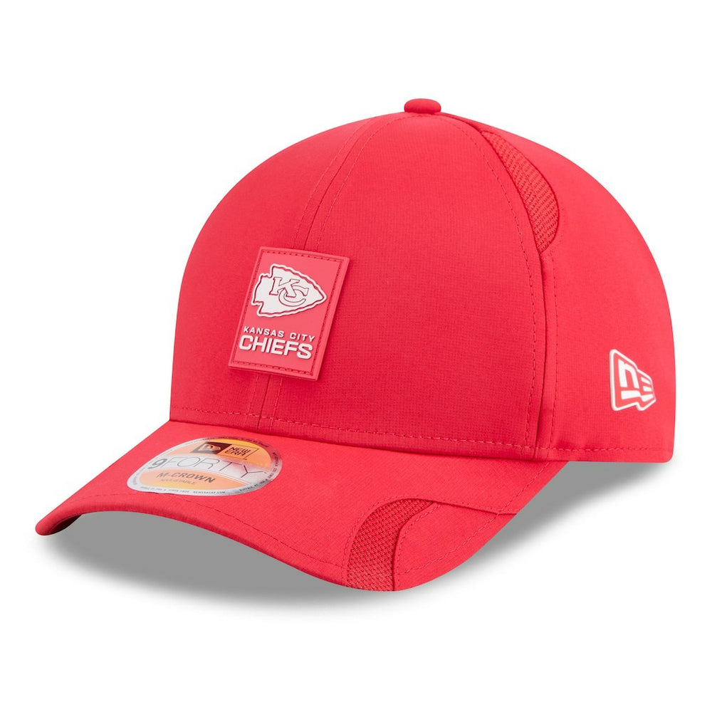 Kansas City Chiefs New Era 2025 Sideline M-Crown 9FORTY Adjustable Hat Red
