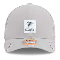 Atlanta Falcons New Era 2025 Sideline M-Crown 9FORTY Adjustable Hat Gray