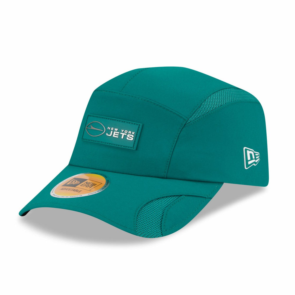 New York Jets New Era 2025 Sideline Runner Adjustable Hat Green