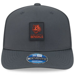 Cincinnati Bengals New Era 2025 Sideline Cold Weather 9SEVENTY Adjustable Hat Charcoal