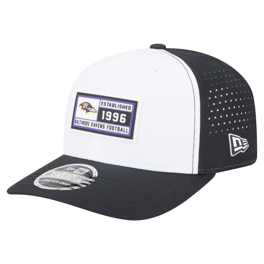 Baltimore Ravens New Era Established Patch 9SEVENTY Adjustable Hat White/Black