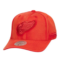 NHL Detroit Red Wings Mitchell & Ness Downtown Snow Wash Pro-Crown Adjustable Hat - Red
