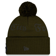New York Jets New Era 2025 Rivalries Collection Sideline Cuffed Knit Hat with Pom Gotham Green