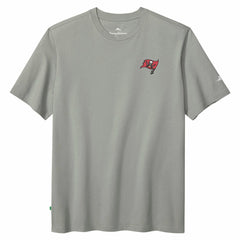 Tampa Bay Buccaneers Huddle & Hang Tens T-Shirt Gray