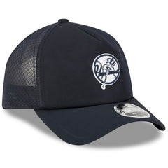 New York Yankees New Era 2026 Batting Practice Alternate Apex 9FORTY Adjustable Hat - Navy Hats