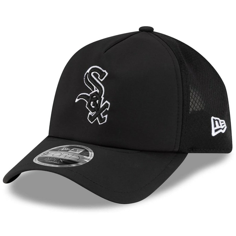 Chicago White Sox New Era 2026 Batting Practice Apex 9FORTY Adjustable Trucker Hat - Black Hats