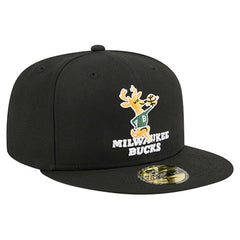 Milwaukee Bucks Core Logo 59FIFTY Fitted Hat Black