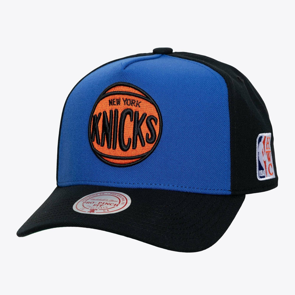 New York Knicks Legendary Home Pro Pinch Snapback Hat Blue