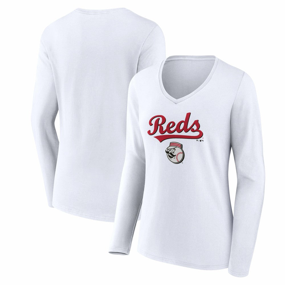 Cincinnati Reds Women's Team Lockup Long Sleeve V-Neck T-Shirt - White T-shirts