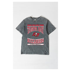 Tampa Bay Buccaneers Gameday Couture Women's Oversized Classic Grind Washed T-Shirt Gray