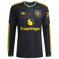 Kobbie Mainoo Manchester United 2025/26 Third Replica Long Sleeve Player Jersey Black