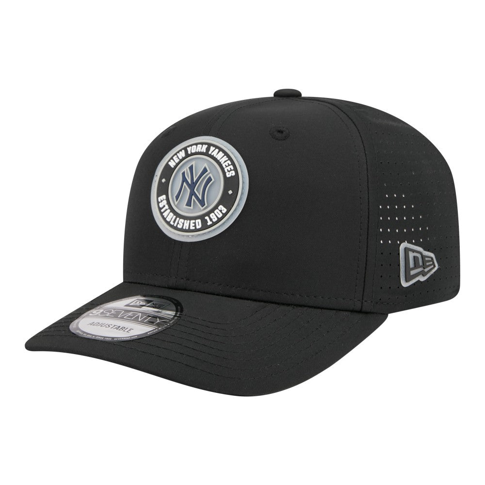 New York Yankees New Era Circle 9SEVENTY Adjustable Hat - Black Hats