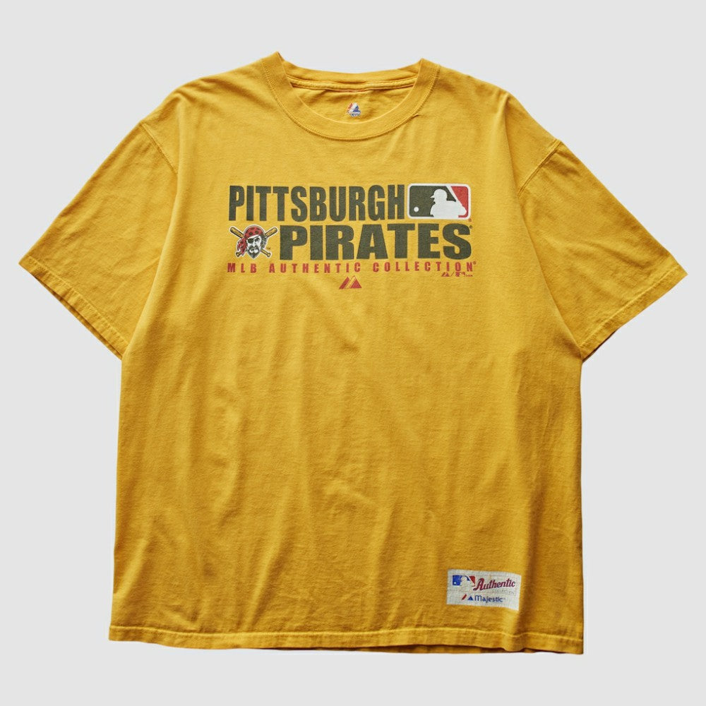 Pittsburgh Pirates Majestic 2008 T-Shirt - Yellow - L by Fanatics Real Vintage T-shirts