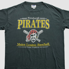Pittsburgh Pirates CSA 2000 T-Shirt - Black - 2XL by Fanatics Real Vintage T-shirts