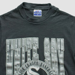 Chicago White Sox Trench 1990 T-Shirt - Black - XXS by Fanatics Real Vintage T-shirts
