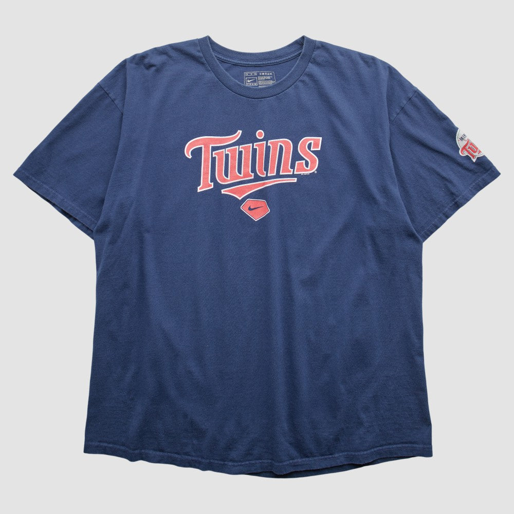 Minnesota Twins Nike 2000s T-Shirt - Navy - XL by Fanatics Real Vintage T-shirts